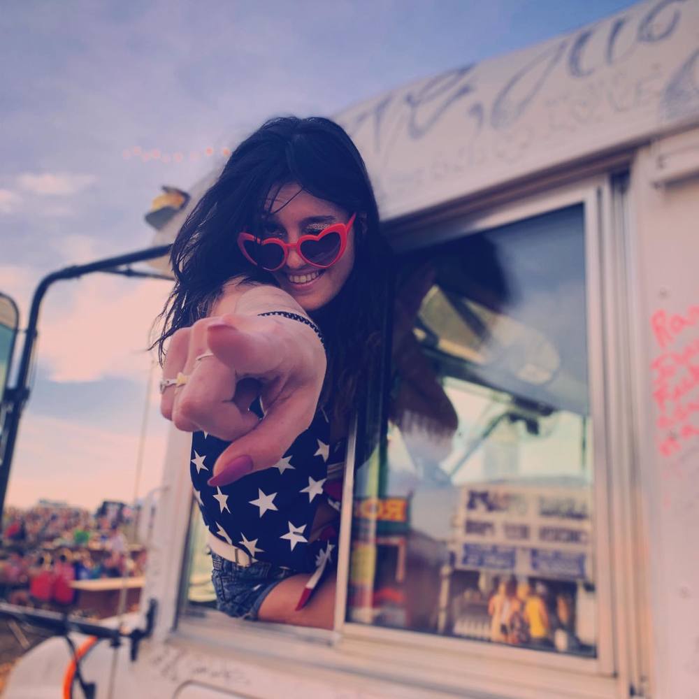 Meet your Posher, Lucy